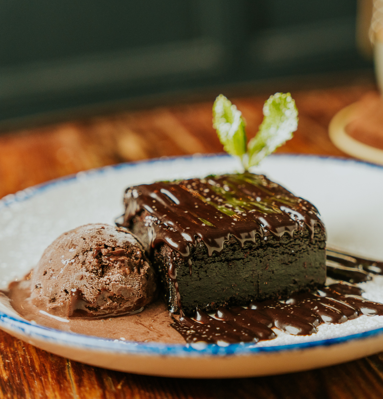 Dinner & Dining at The Rose & Crown in Nottage